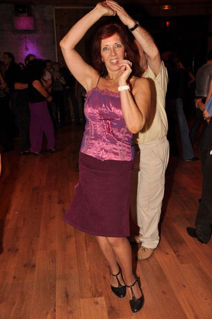 min 2011 12 04 station danse 093